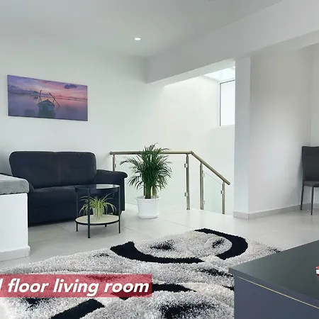 Los Arditos Penthouse Apartment Sliema