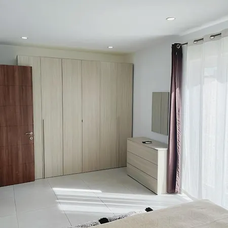 아파트 Los Arditos Penthouse *
